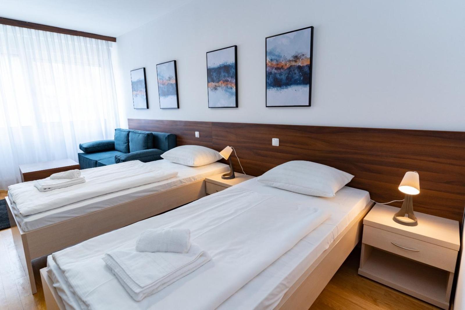 Artearia Hotel Bjelovar Exterior foto